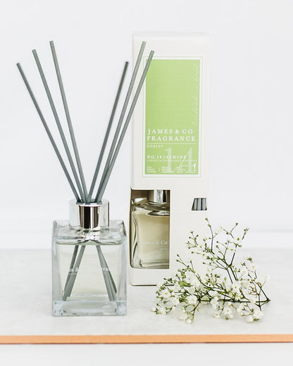 No. 14 Jasmine Reed Diffuser – Delicate Floral