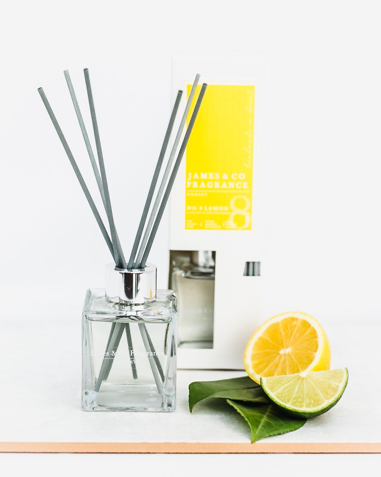 No. 8 Lemon Reed Diffuser – Fresh Citrus